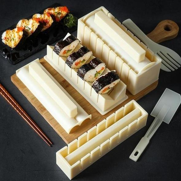 SushiMeister™ – Everything for Your Perfect Sushi Roll at Home
