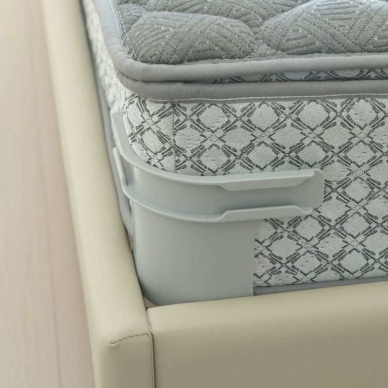 SilverGrip™ – Mattress Sheet Clip Set – secure hold for all mattress sizes