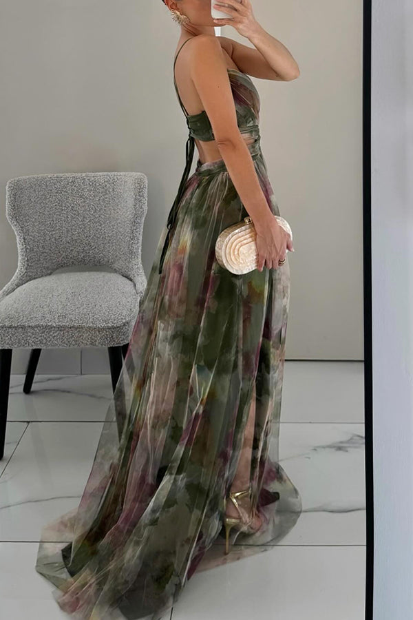 Giselle™ – Floral Maxi Dress with Cut-Out Waist and Tulle Skirt