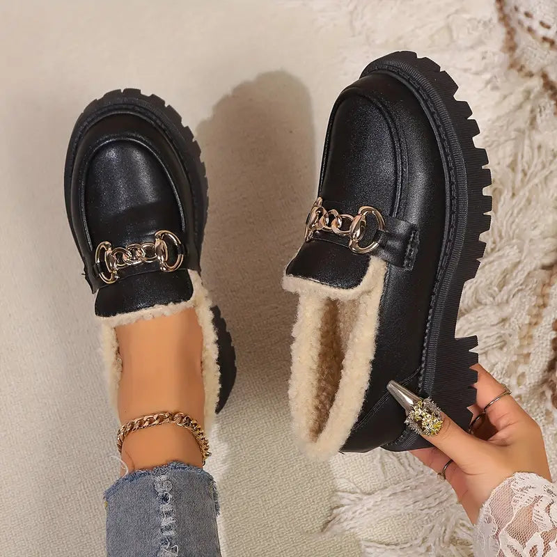 Alesha – Leather Loafer with Fur Lining