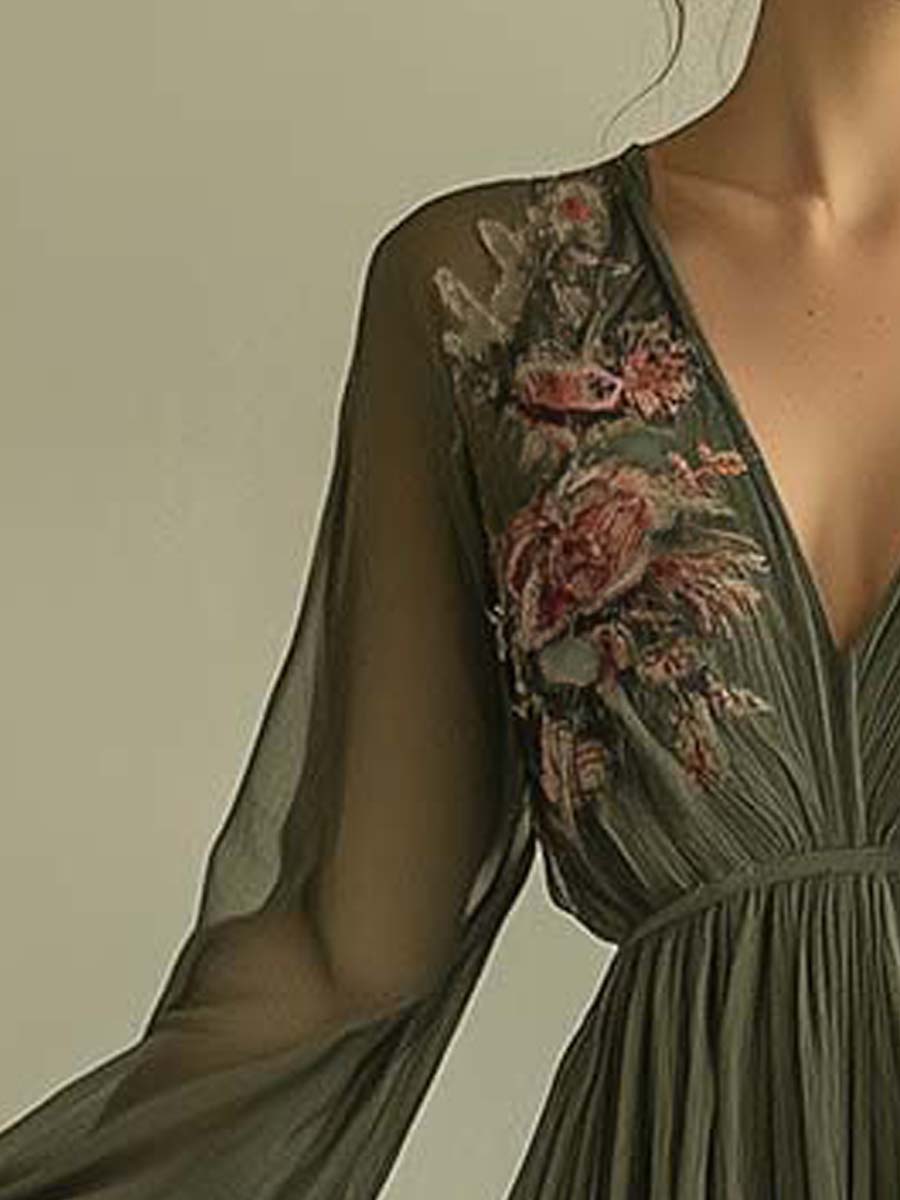 Shanti™ | Elegant Maxi Dress with Floral Print