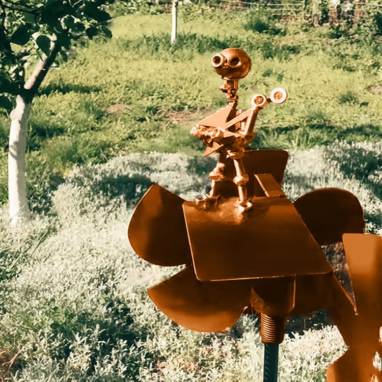 Metal Wind Spinner "Rock Band" – Unique Garden Decoration with Rock’n’Roll Charm