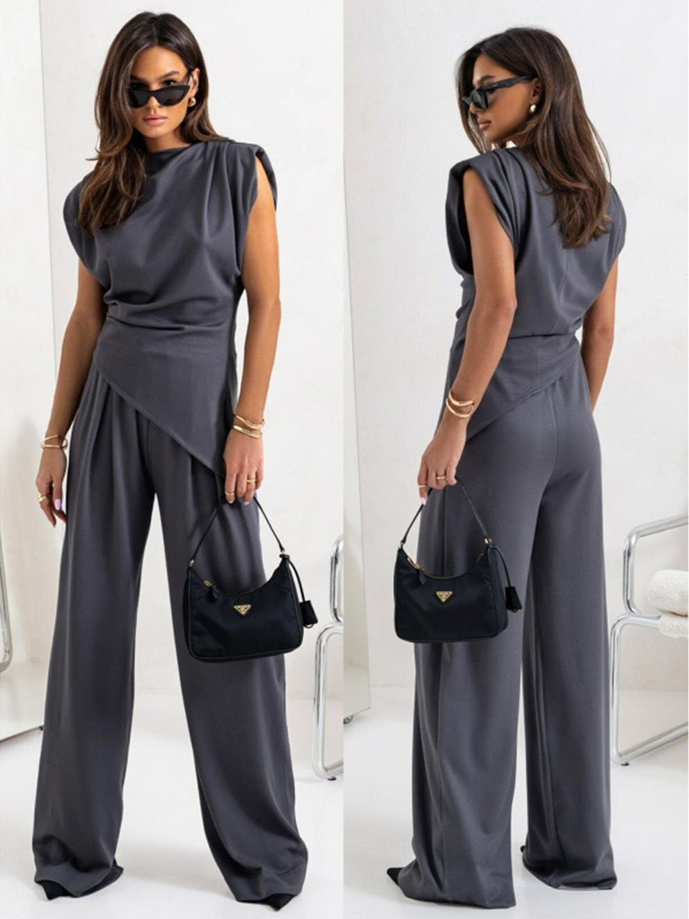 Maria™ | Women's Set with Pleats and Round Neckline