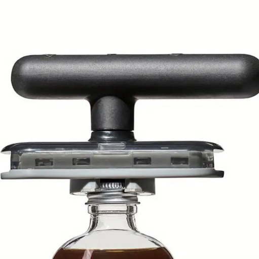 EasyTwist™ – The Helper for Easily Opening All Jars