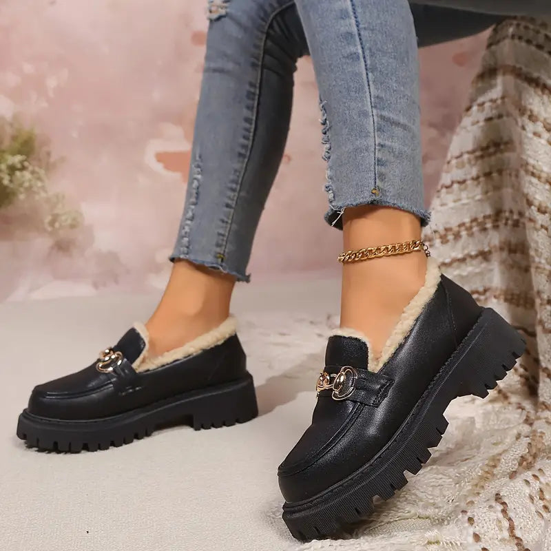 Alesha – Leather Loafer with Fur Lining
