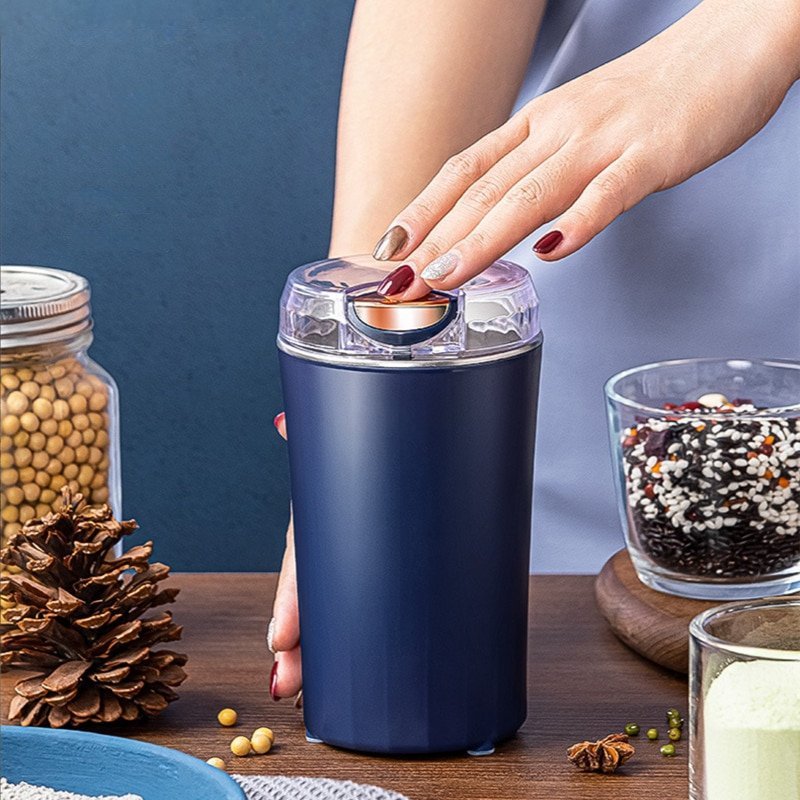 SpeedChop™ – The Electric Kitchen Helper for Lightning-Fast Chopping