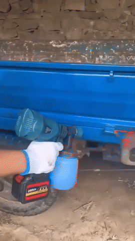 PaintMaster Pro™ – for Smooth Results Effortlessly